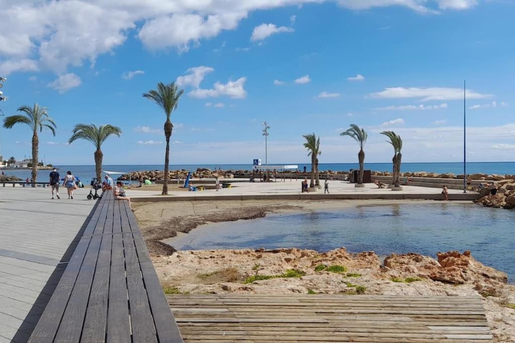 טורבייחה Apartment Los Locos Beach With Balcony And Wi-Fi מראה חיצוני תמונה