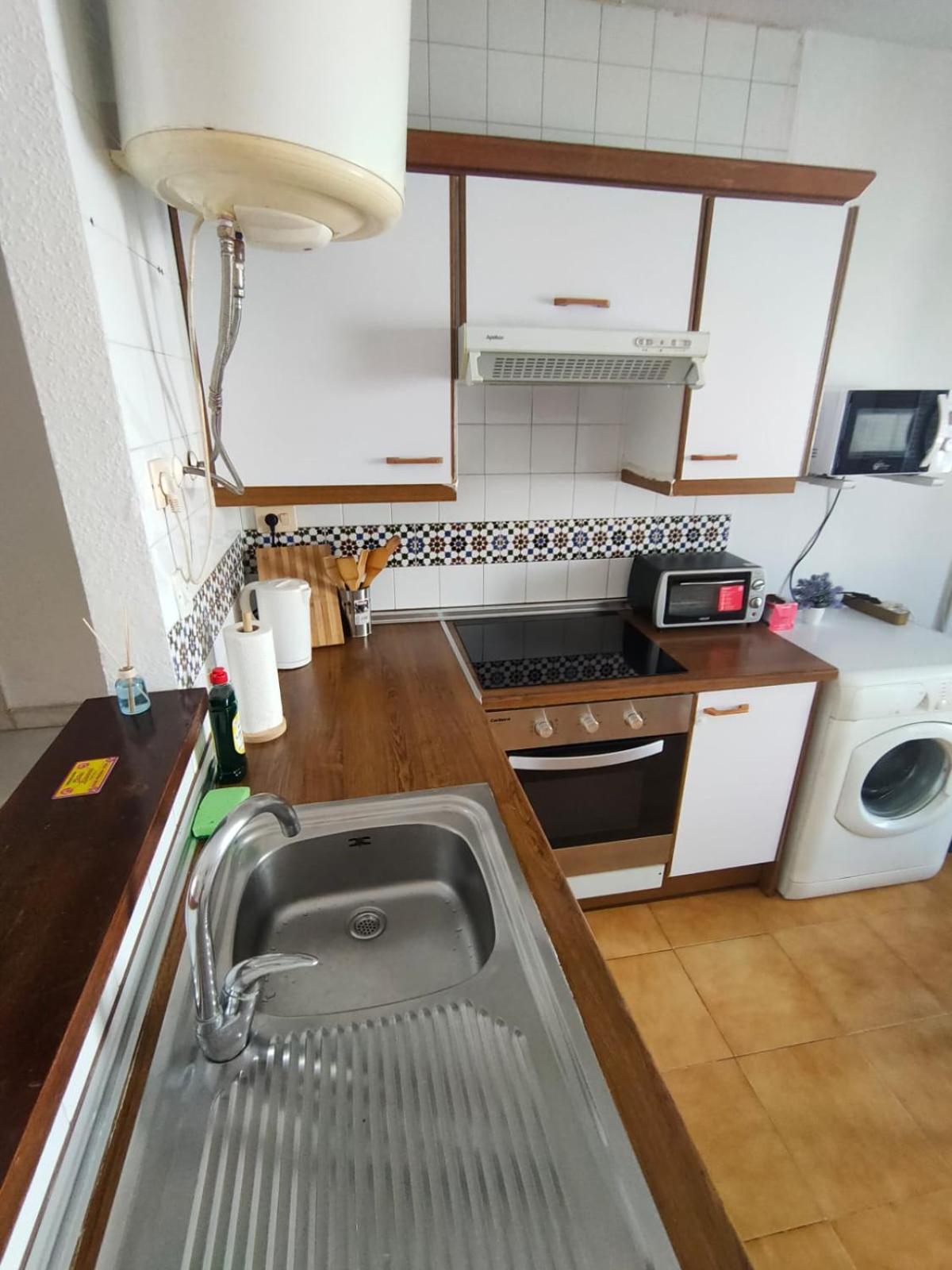 טורבייחה Apartment Los Locos Beach With Balcony And Wi-Fi מראה חיצוני תמונה
