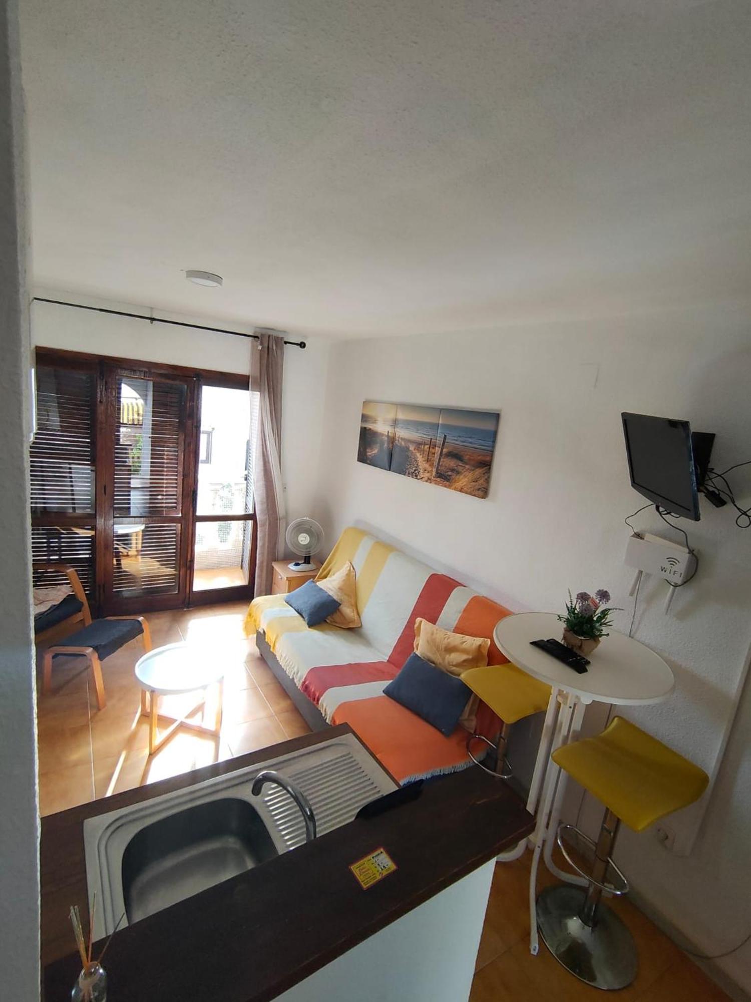 טורבייחה Apartment Los Locos Beach With Balcony And Wi-Fi מראה חיצוני תמונה